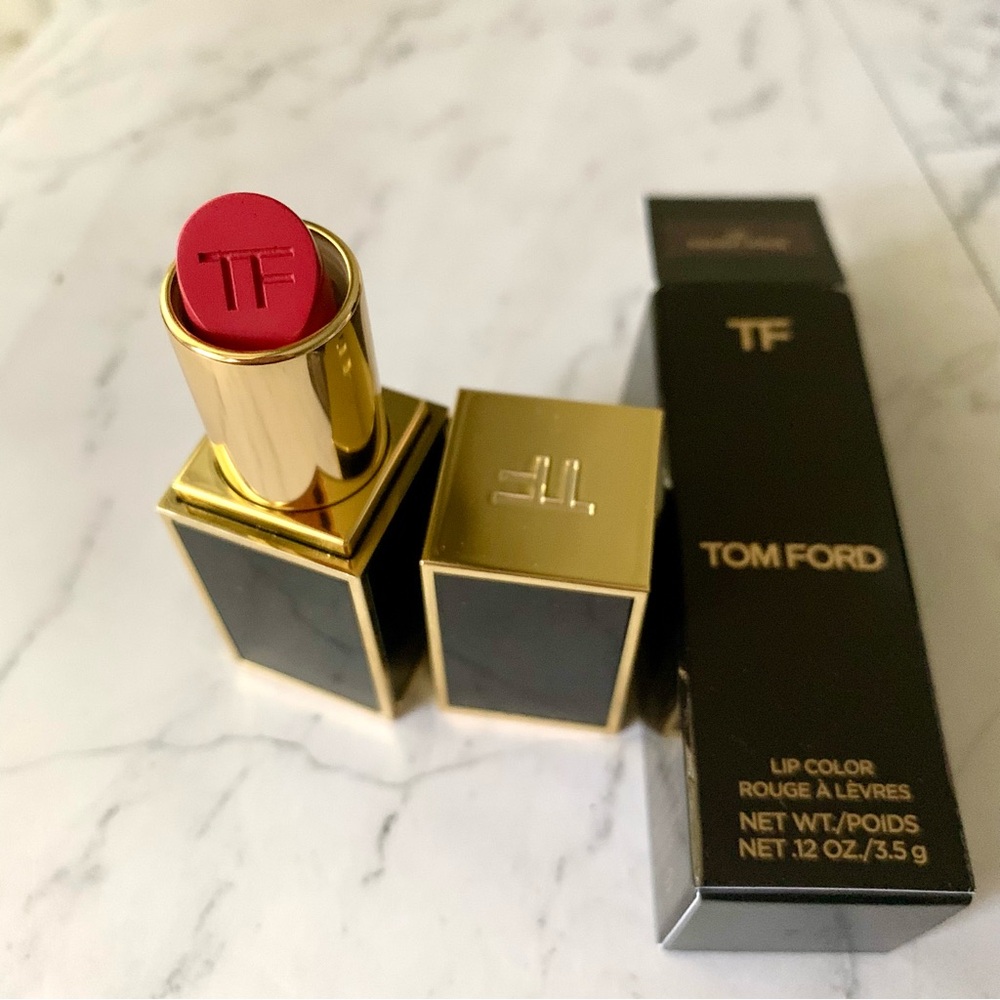 Tom Ford Runway Lip Color  05 Front Page  0.12 oz full size